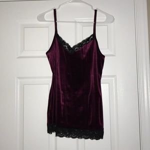 Velvet camisole with lace